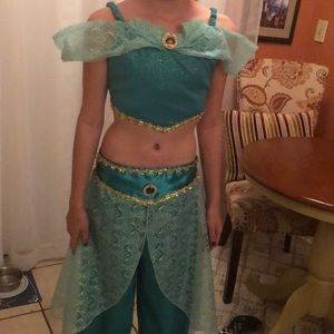 Princess Jasmine costume